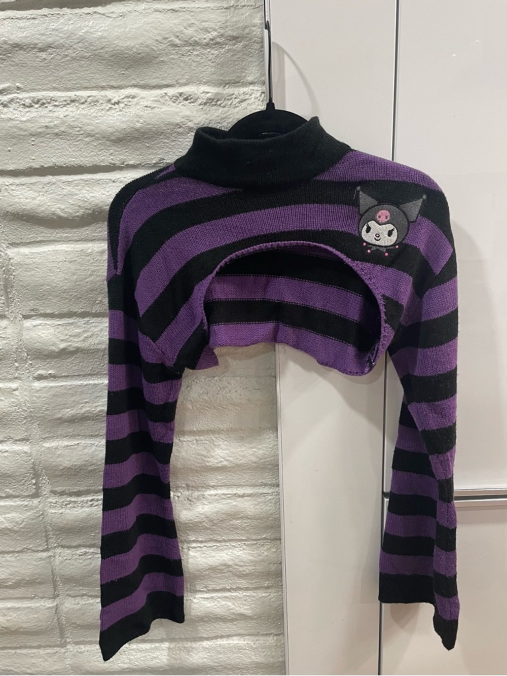 Sold out Kuromi Cropped Sweater Purple Black Stripe Bolero Shrug Anime Hot Topic